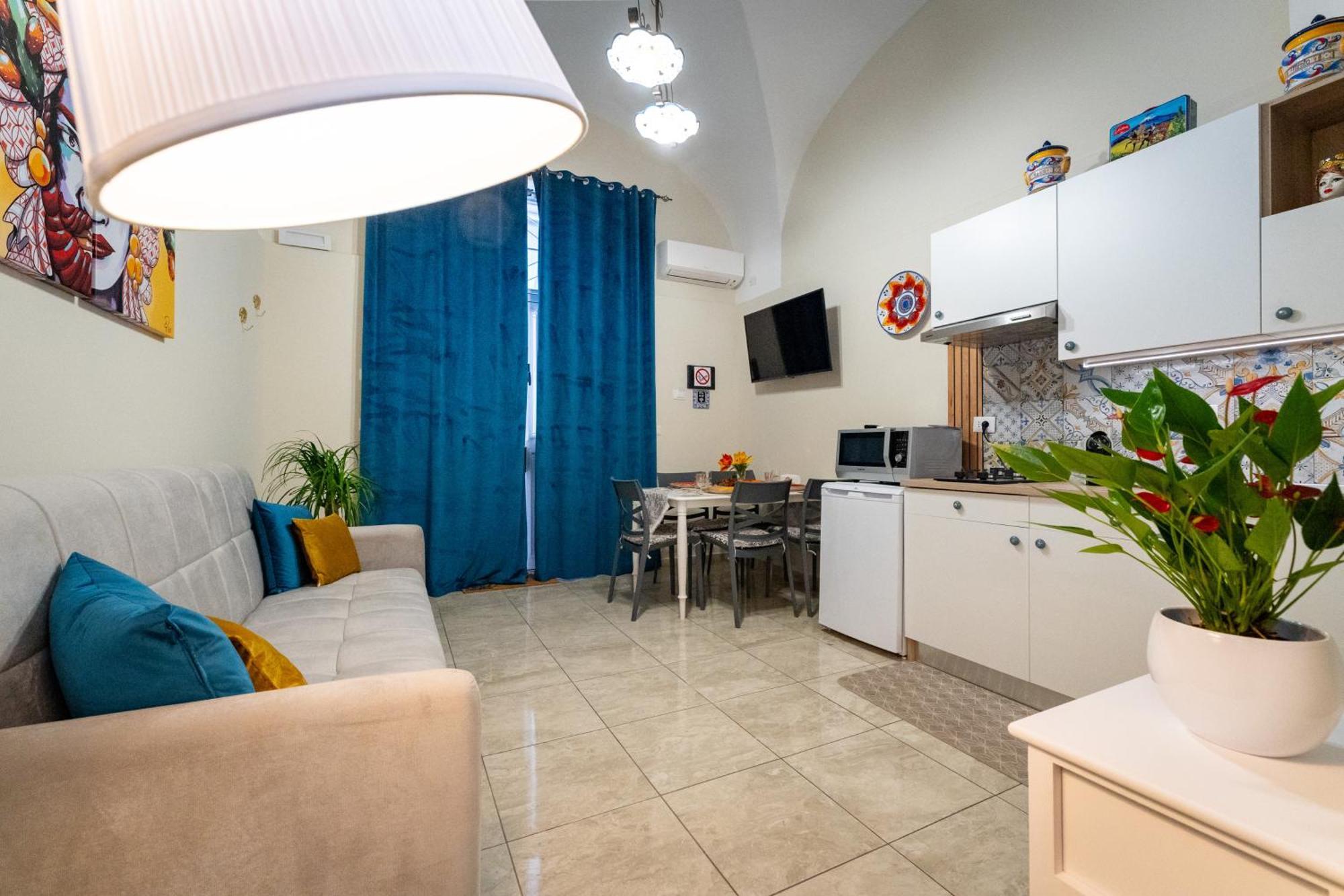 Catania Easy Center Home Exteriör bild