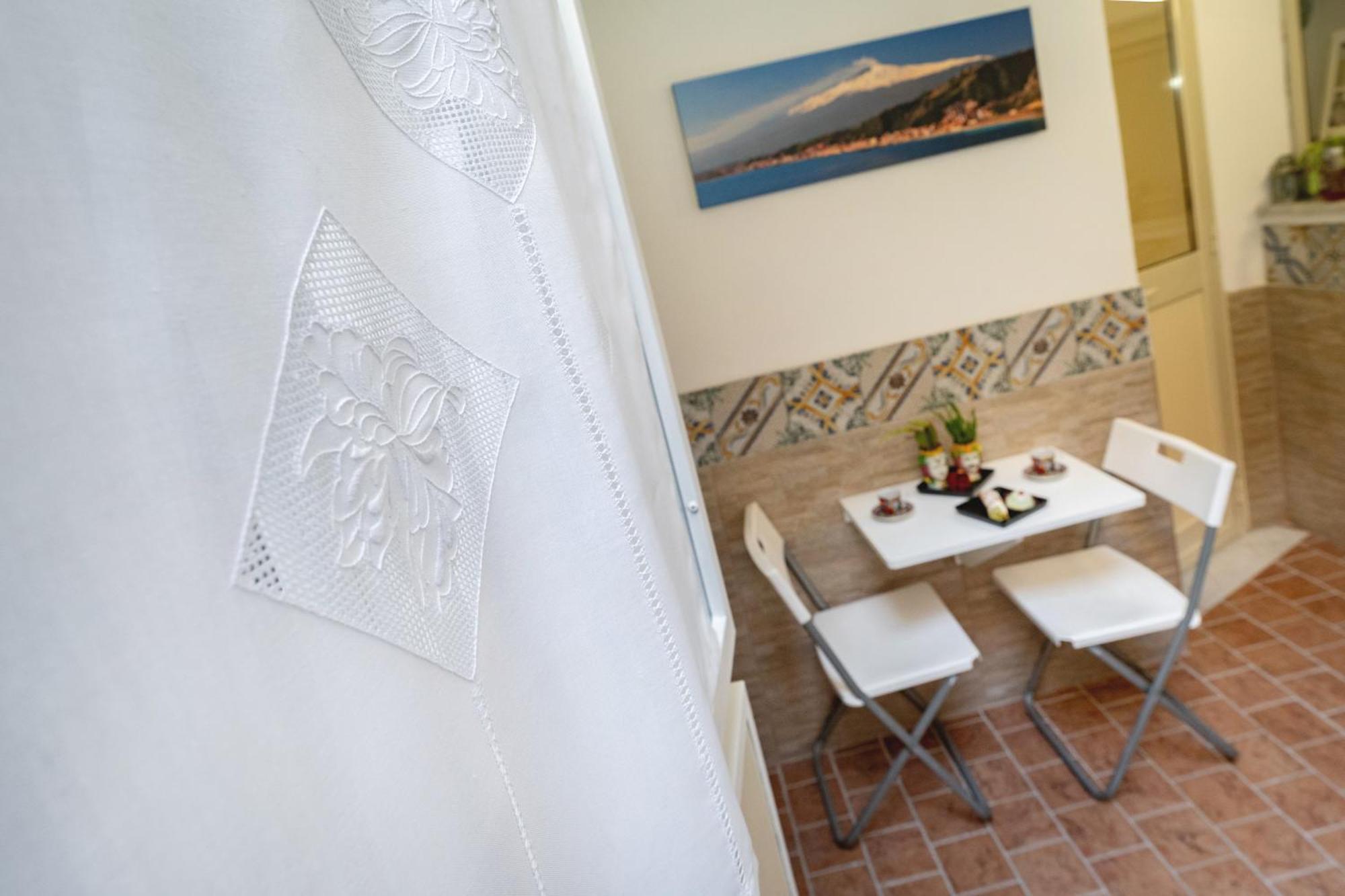Catania Easy Center Home Exteriör bild