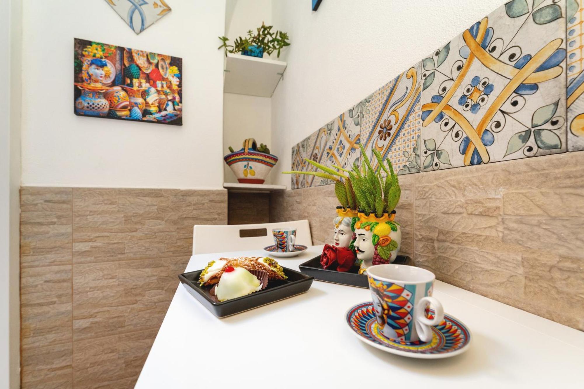 Catania Easy Center Home Exteriör bild